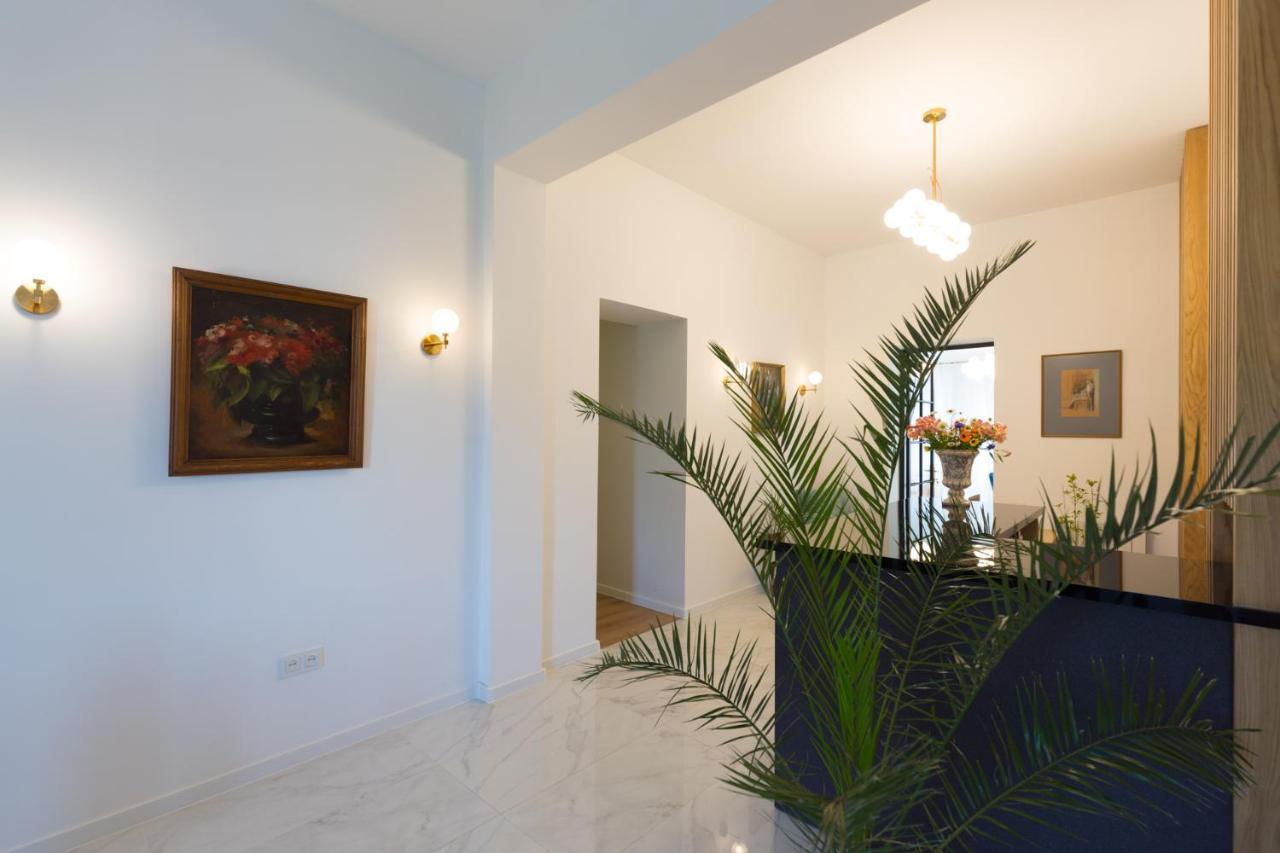 Hotel Lifetime Μπατούμι Εξωτερικό φωτογραφία