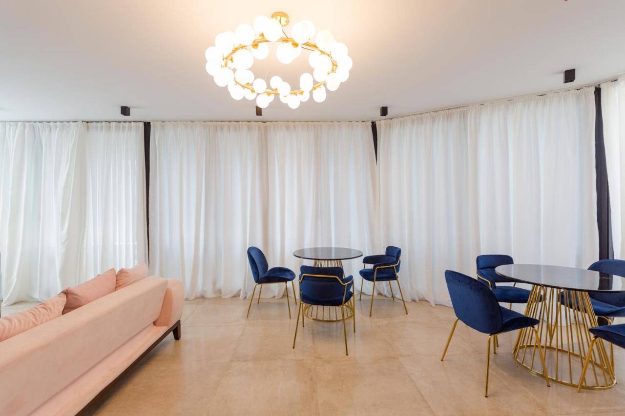Hotel Lifetime Μπατούμι Εξωτερικό φωτογραφία